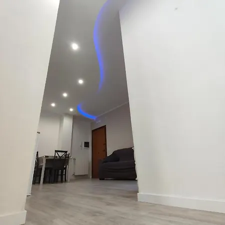 House Garden, 300m Dal Mare, Wifi, Bici, Giardino Privato, Clima * Marina di Massa
